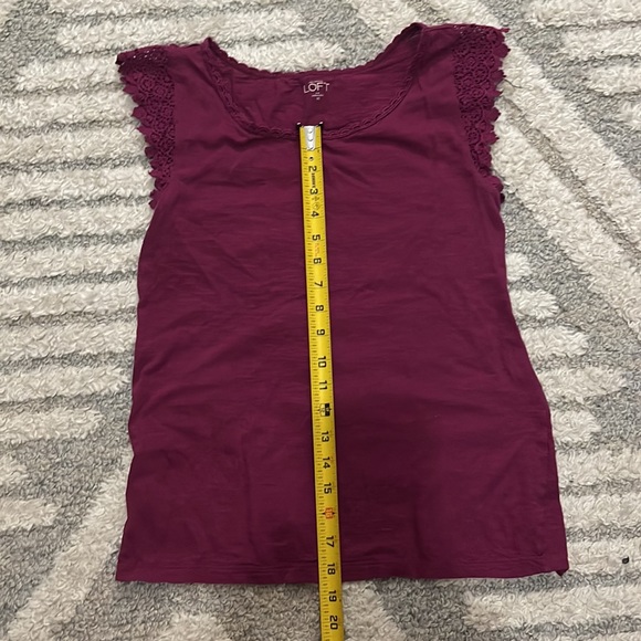 Ann Taylor LOFT Magenta Top Size XS - Picture 7 of 7